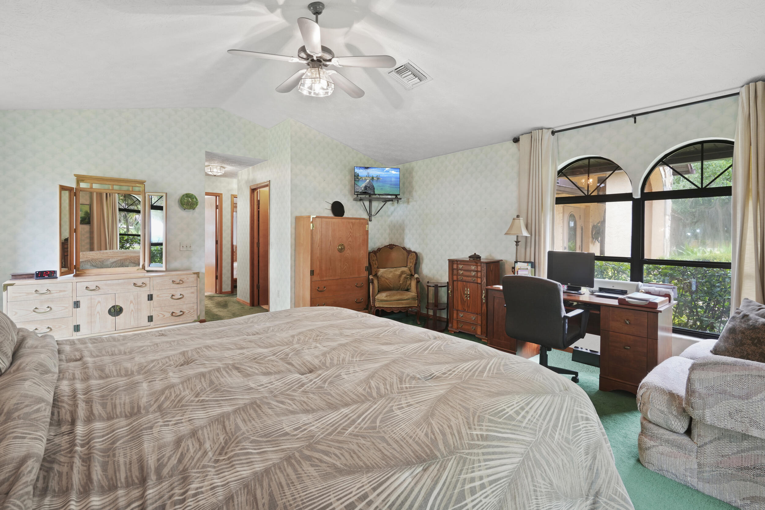 CARDINAL GLEN - Residential