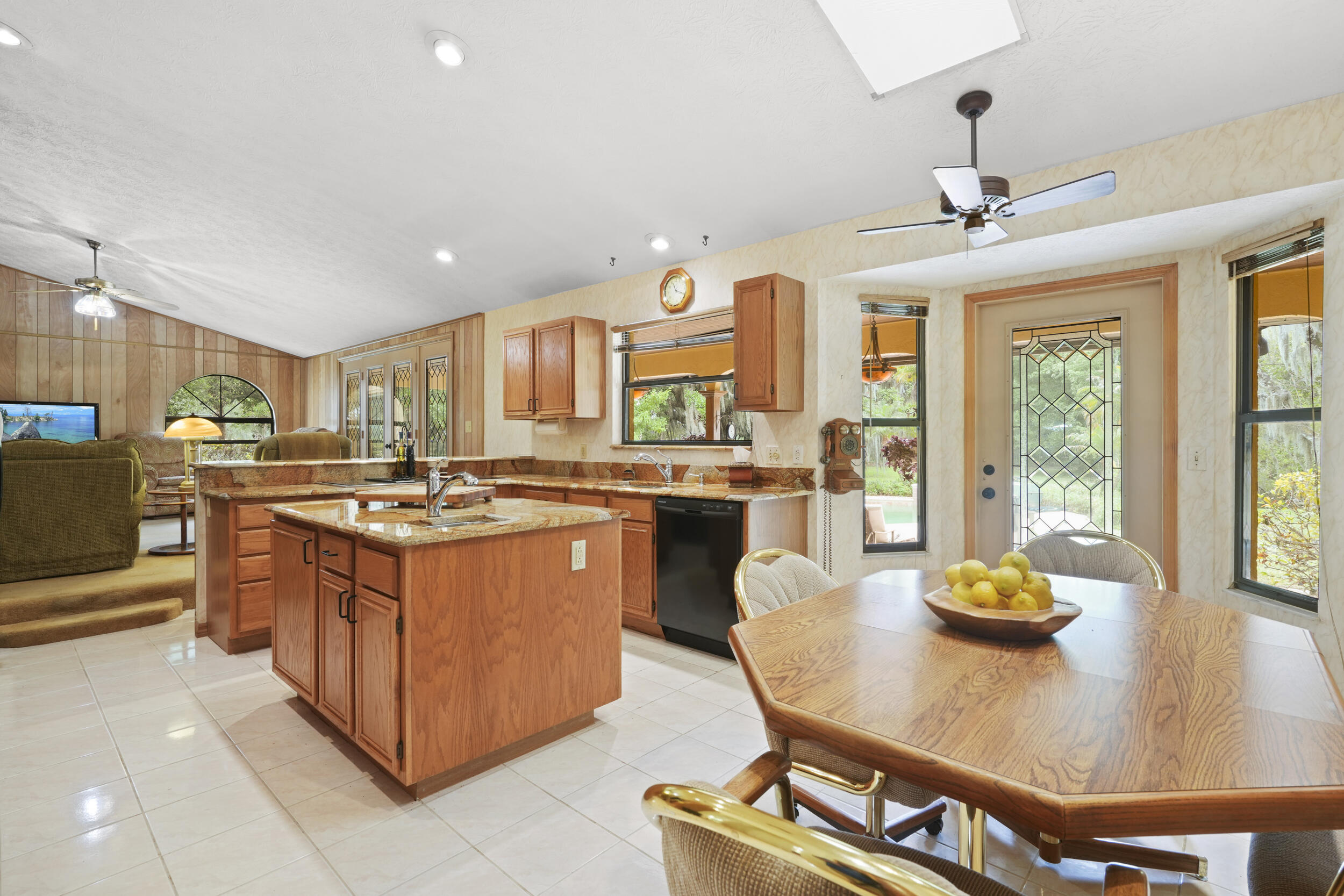 CARDINAL GLEN - Residential