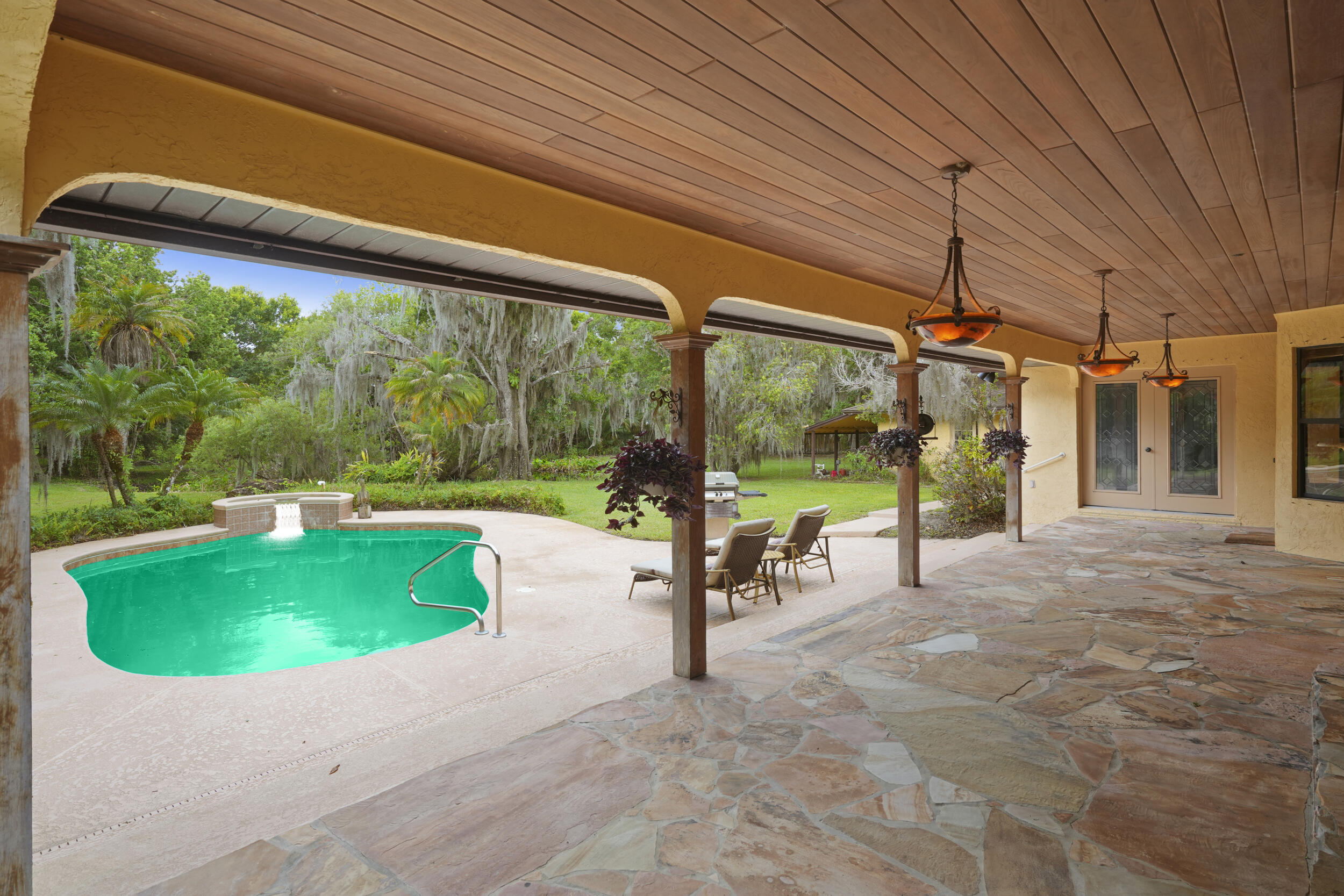 CARDINAL GLEN - Residential