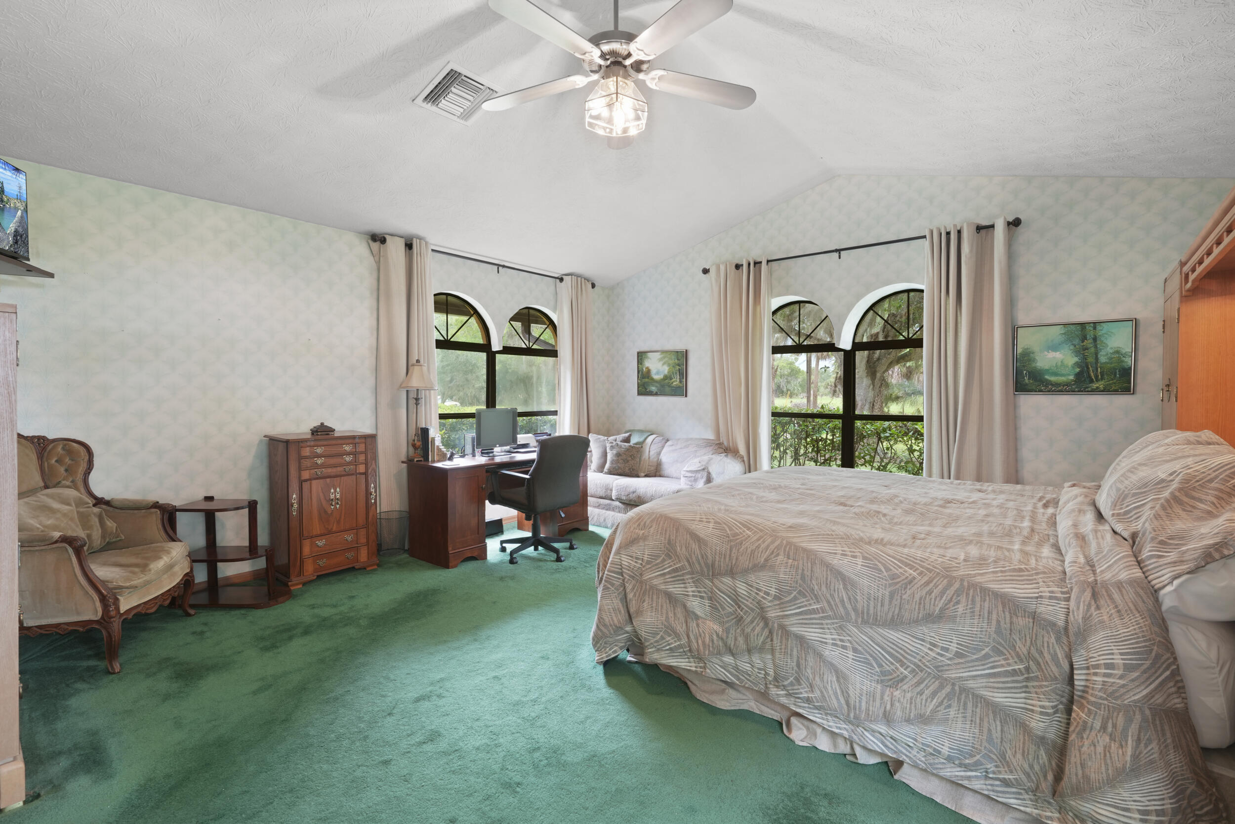 CARDINAL GLEN - Residential