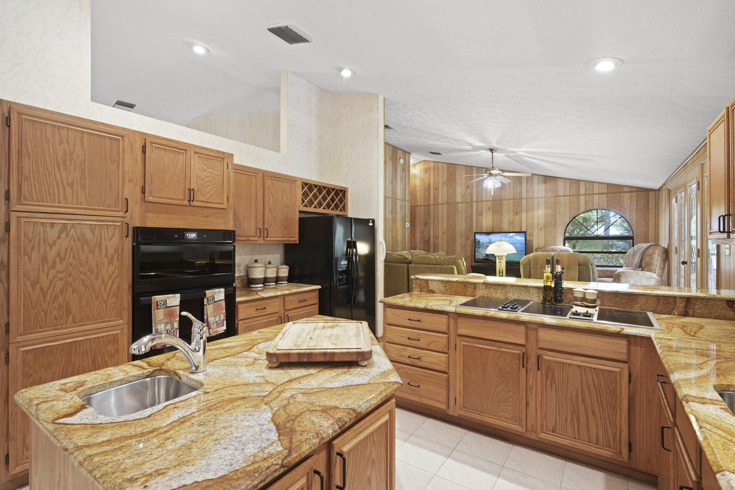 CARDINAL GLEN - Residential