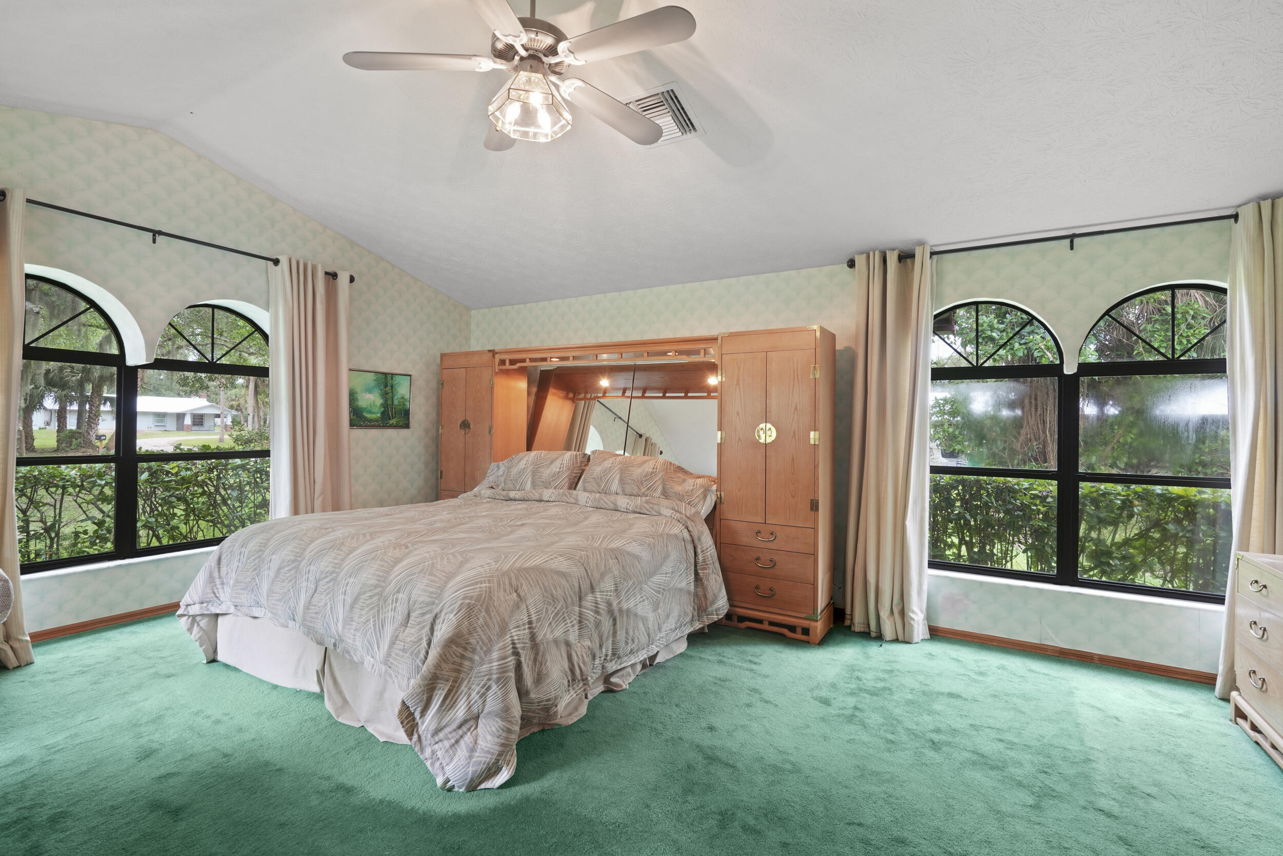 CARDINAL GLEN - Residential