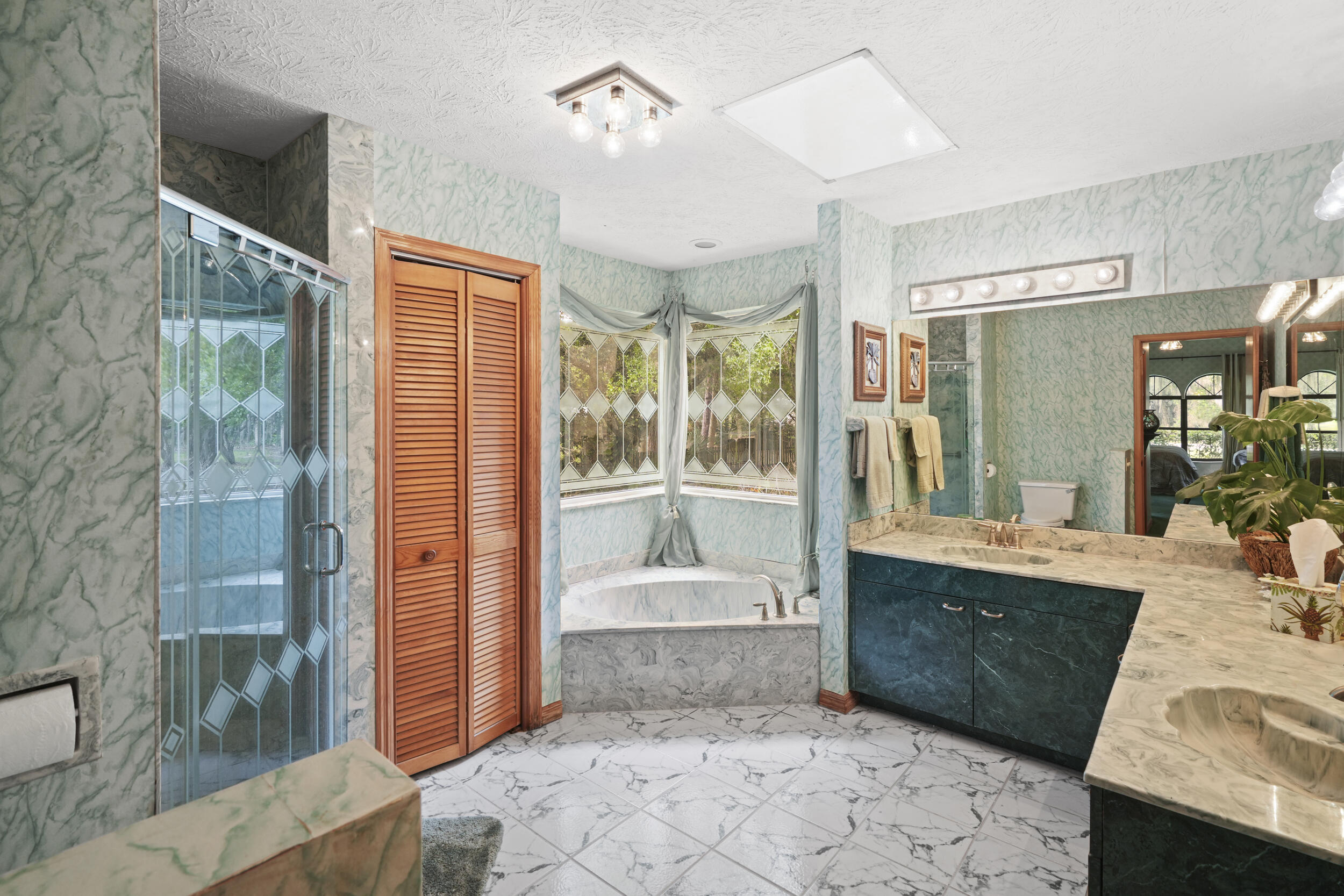 CARDINAL GLEN - Residential