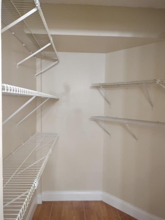 Lakes Of Jacaranda Condo - Residential Lease