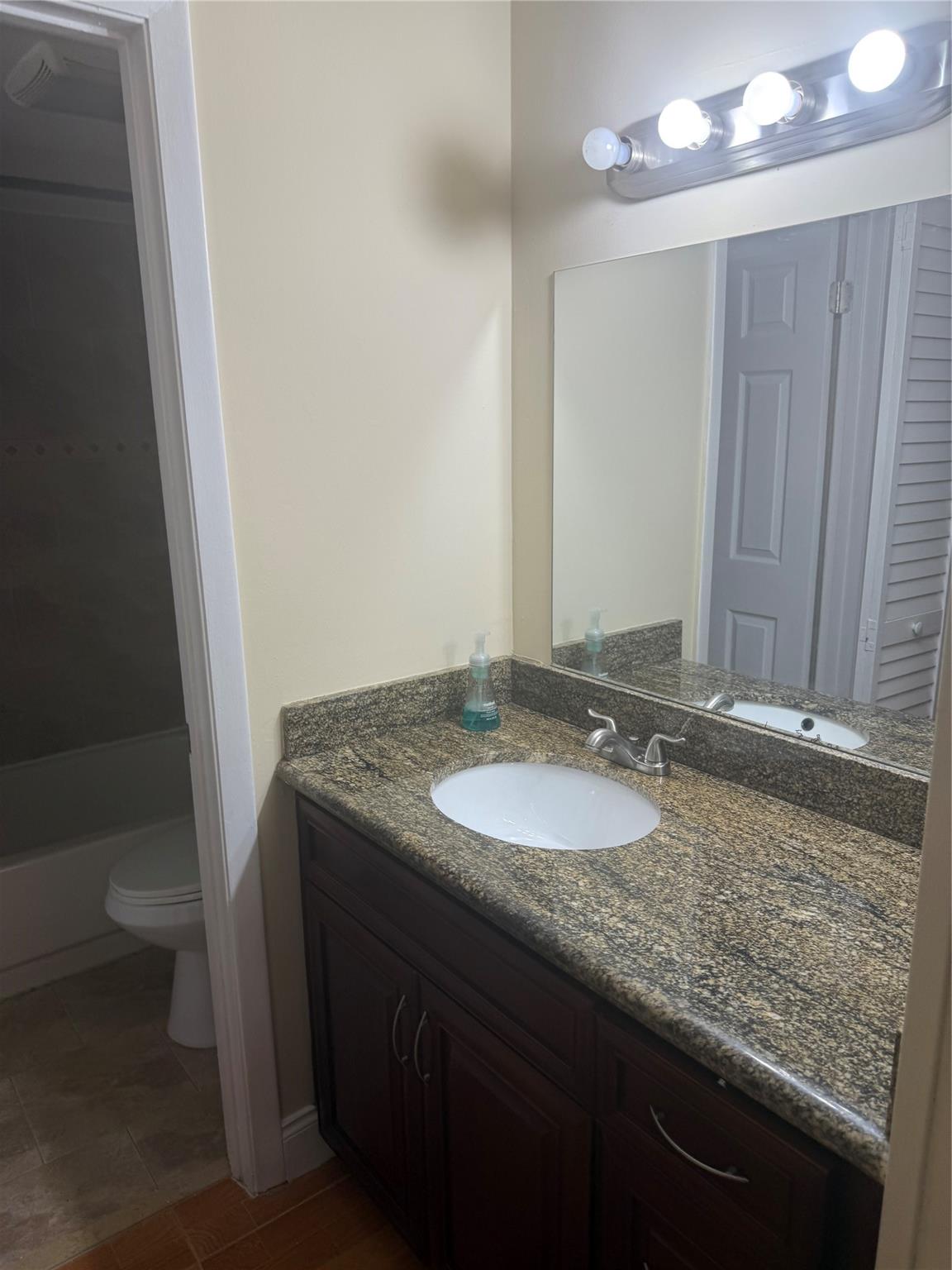 Lakes Of Jacaranda Condo - Residential Lease