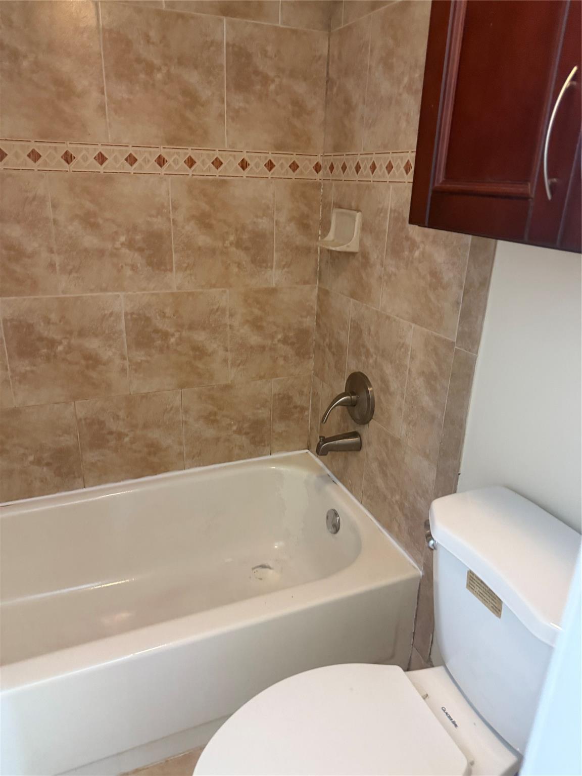 Lakes Of Jacaranda Condo - Residential Lease