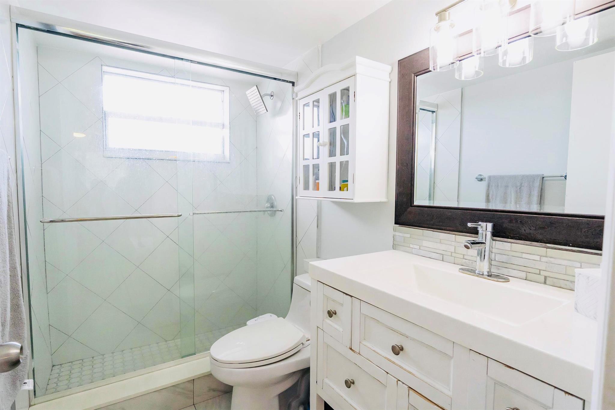 LAKESIDE VILLAGE CONDO 10 - Residential