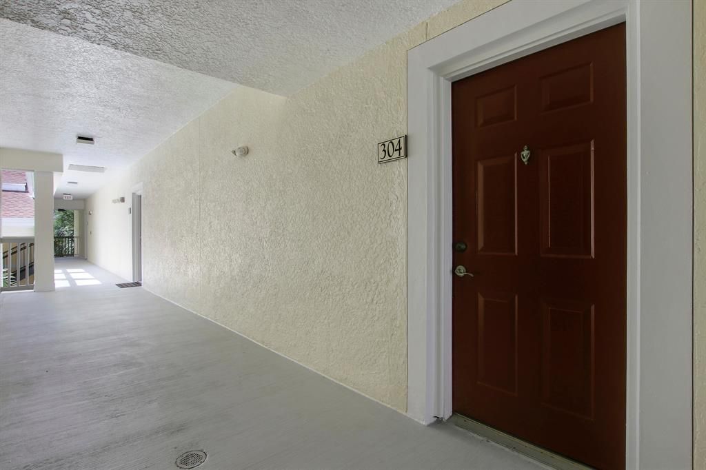 Photo of 275 Murcia Drive #304, Jupiter, FL 33458 (MLS # R10876435)