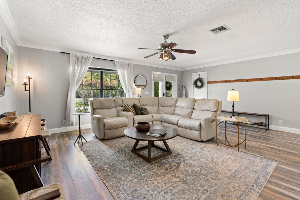 Photo of 17766 Winterhawk Trail, Jupiter, FL 33478 (MLS # R10999618)