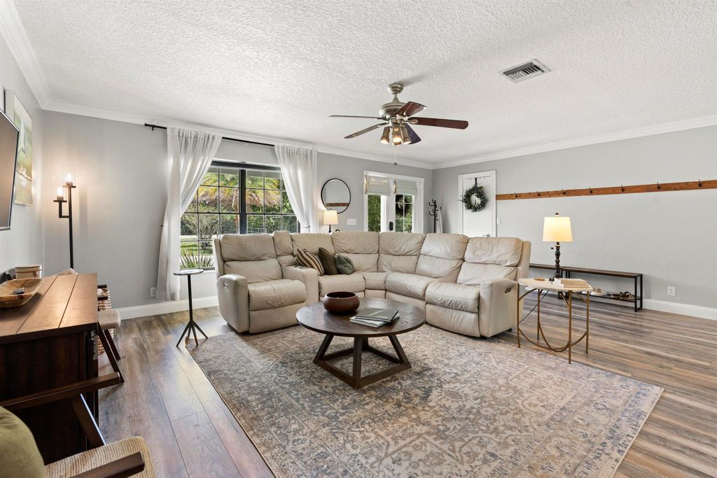 Photo of 17766 Winterhawk Trail, Jupiter, FL 33478 (MLS # R10999618)