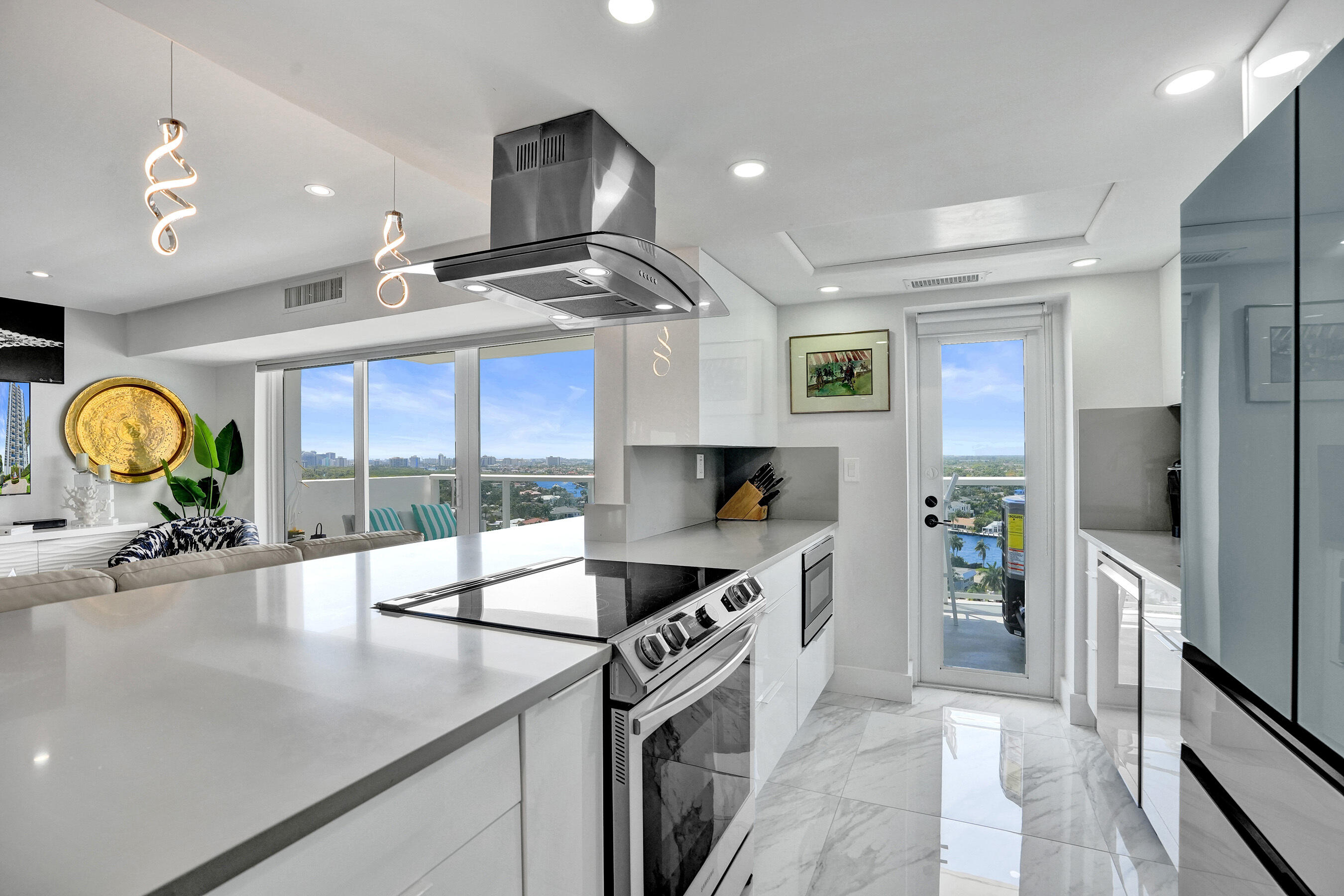 EMBASSY TOWER INC CONDO - Residential