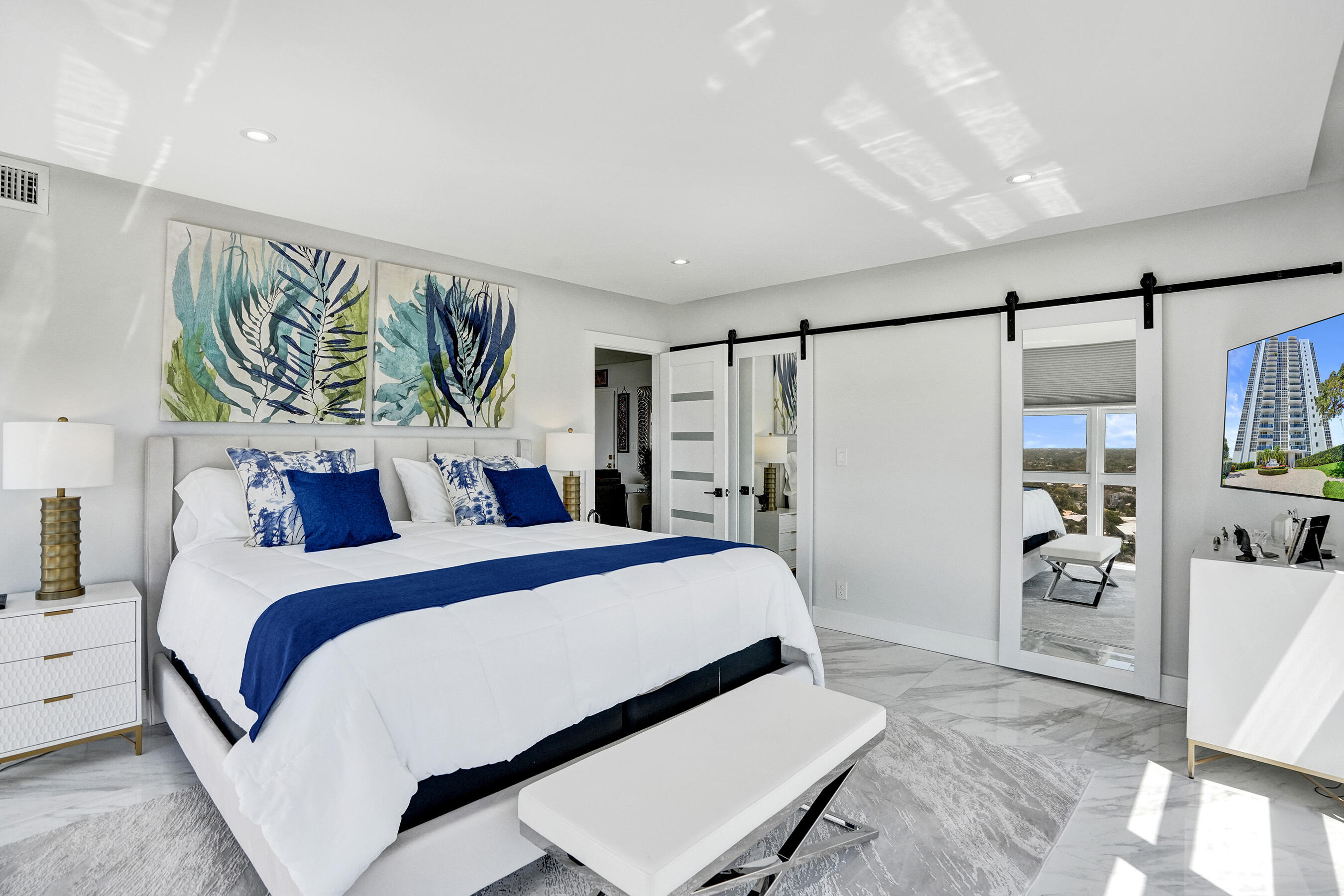 EMBASSY TOWER INC CONDO - Residential