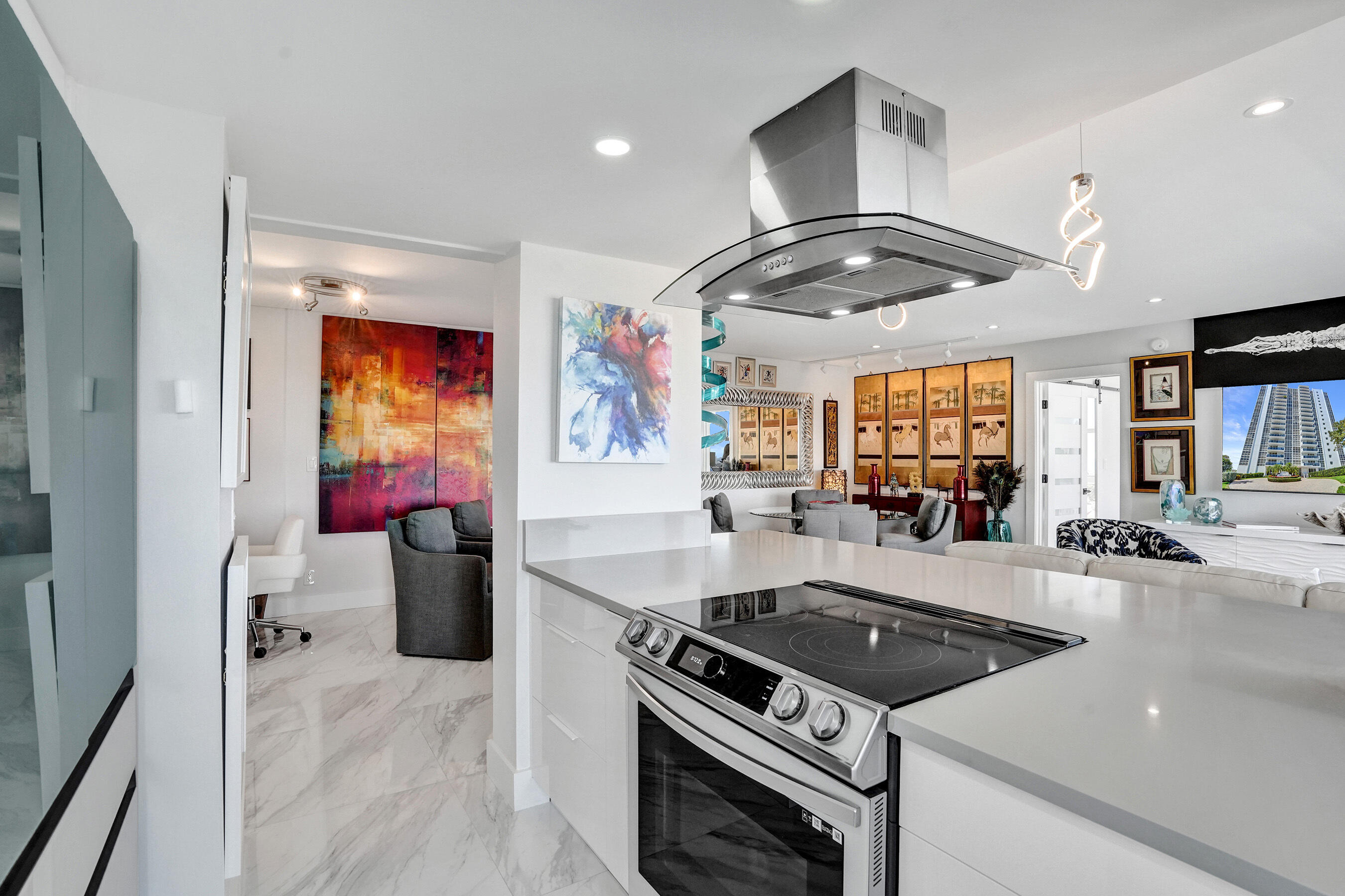 EMBASSY TOWER INC CONDO - Residential