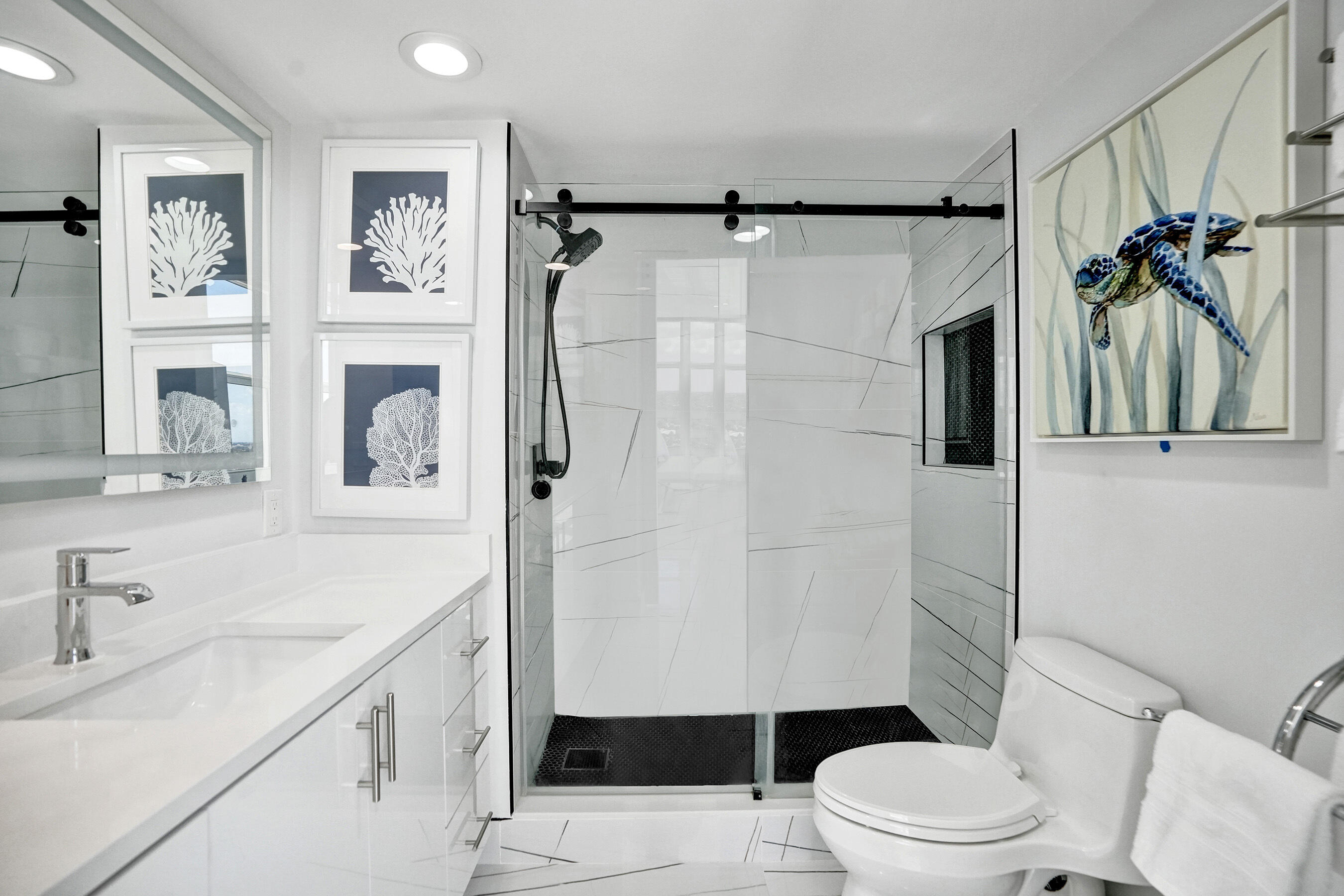 EMBASSY TOWER INC CONDO - Residential