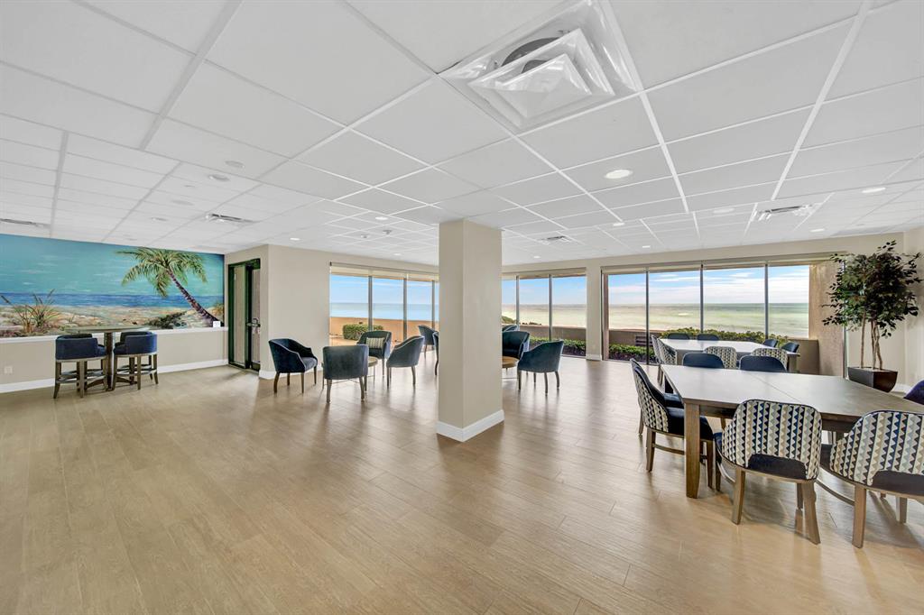 ADMIRAL - Residential