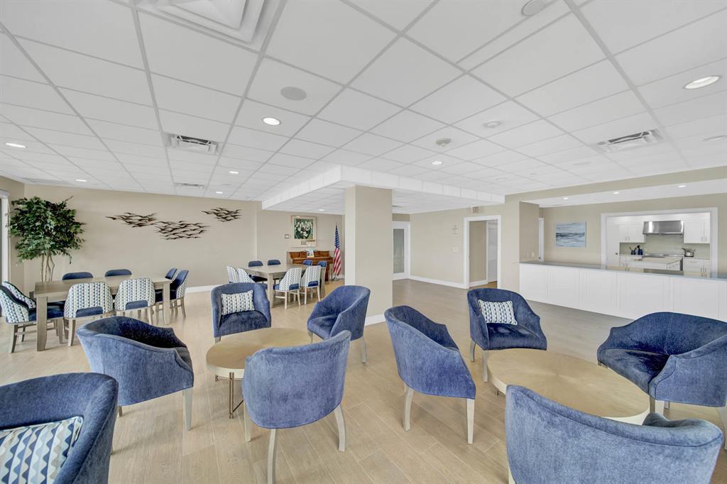 ADMIRAL - Residential