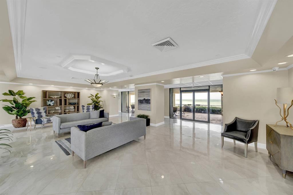 ADMIRAL - Residential