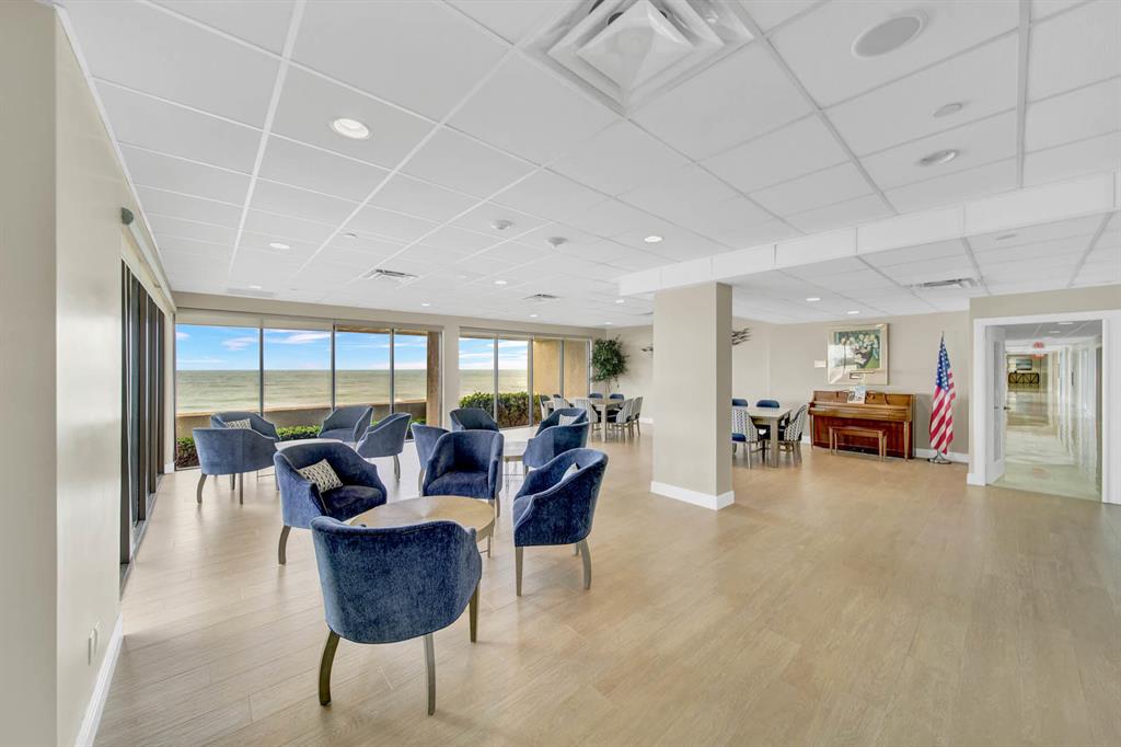 ADMIRAL - Residential