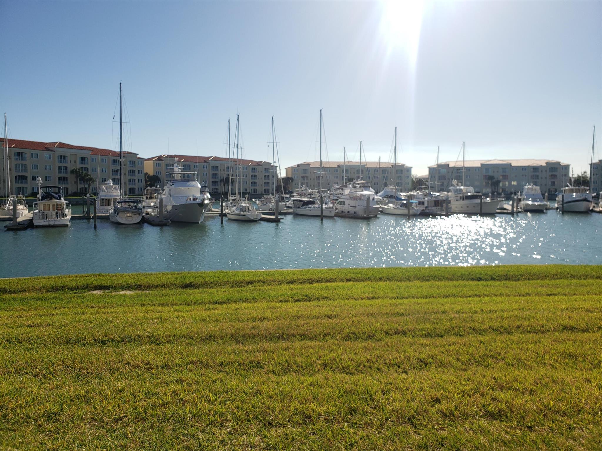 3 month Minimum for 2026 Season. Owners will provide Cleaning Service 1 x a month. You can view all the boats going by from this modern 1st floor condo located on the Harbour Isle Marina. The Kitchen has all the appliances you would need and is well stocked with great cookware, baking and dinnerware. The Furniture is very comfortable to relax in and includes 2 Lazy Boy Chairs to recline in. There is a King size bed in the Master bedroom and a Queen size bed with an adjustable frame in the Guest Room. There is also a full size bed in the Den/bonus room. TV's are included in the Master and Guest rooms. Live the Island Life if only for 3 months. You'll come back every year. Call for more info
