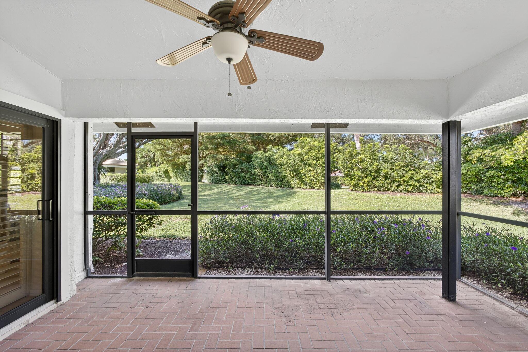 WINDWARD AT JONATHANS LAN - Residential