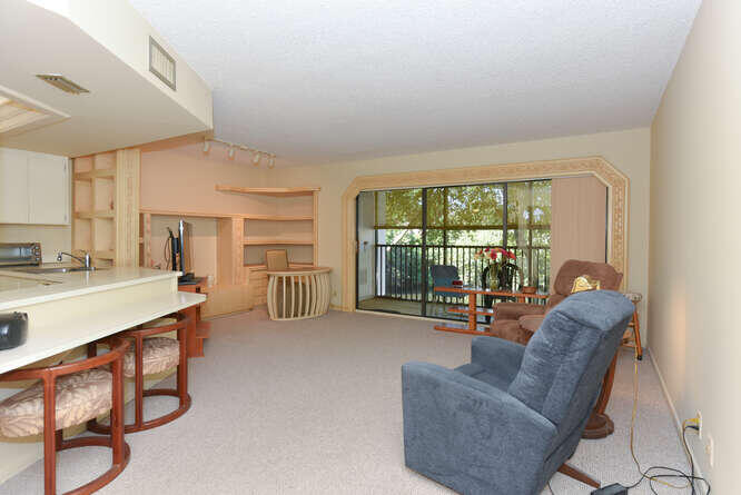 SEA RISE CONDO - Residential