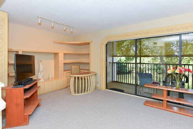 SEA RISE CONDO - Residential