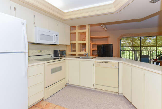 SEA RISE CONDO - Residential