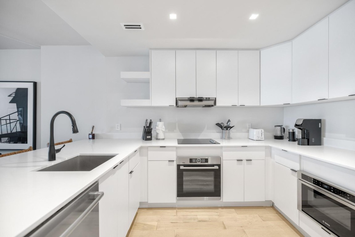 Roney Palace - Residential