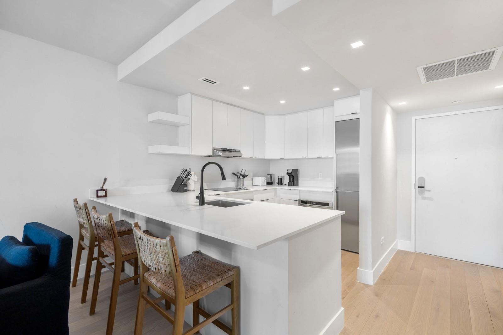 Roney Palace - Residential