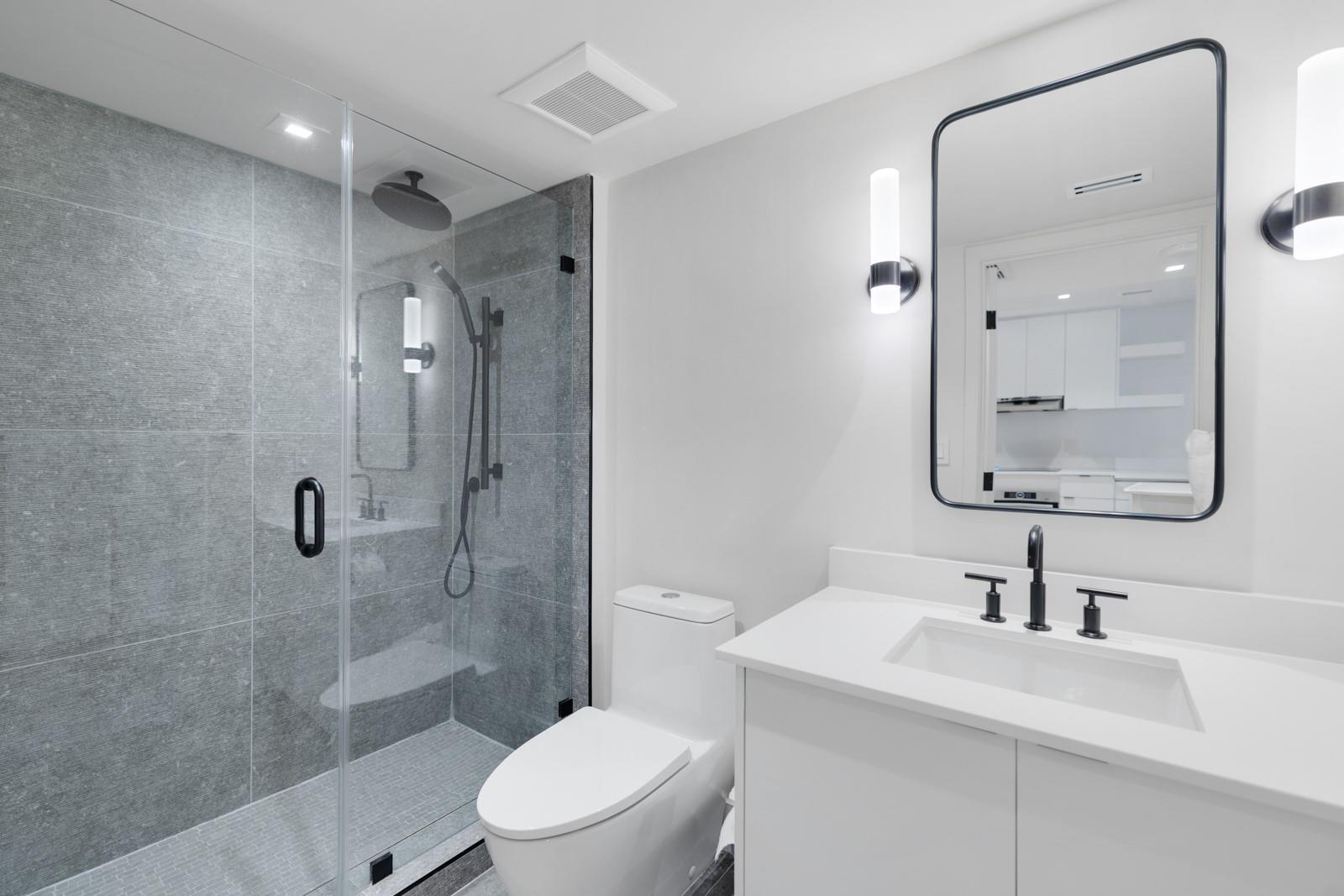 Roney Palace - Residential