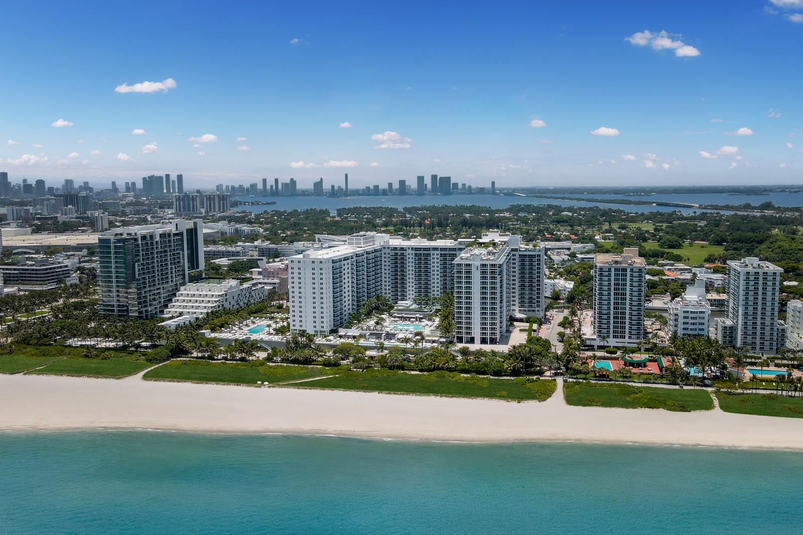 Roney Palace - Residential