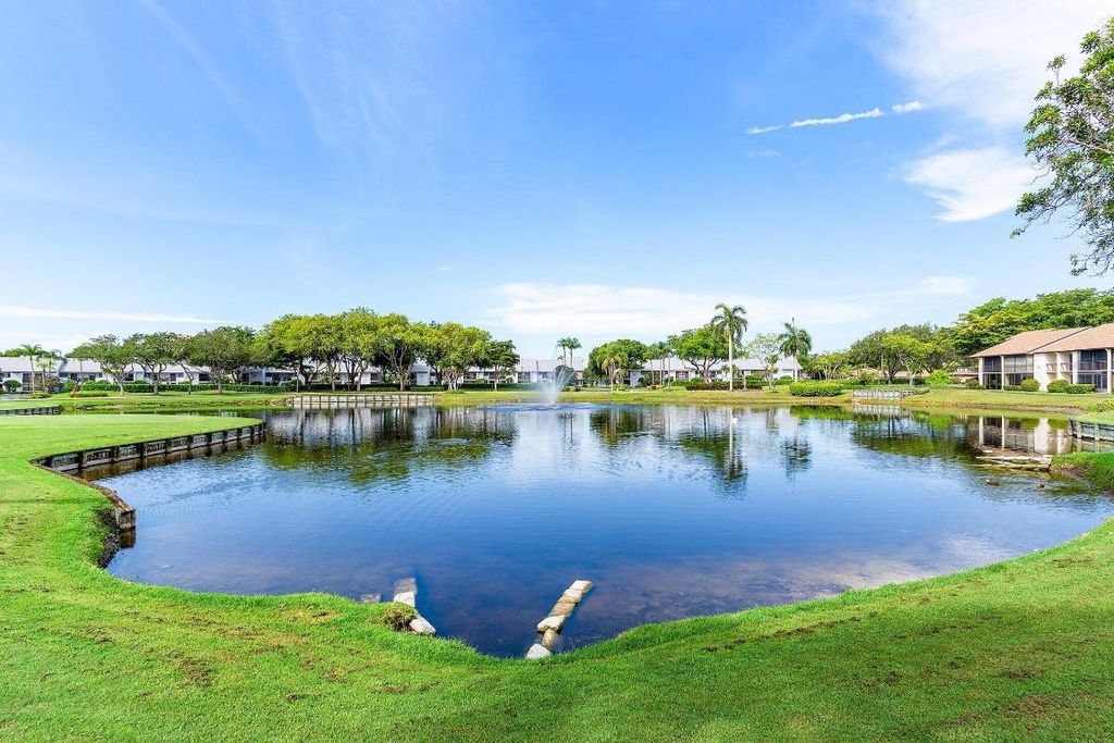 Photo of 5106 Oak Hill Lane #911, Delray Beach, FL 33484 (MLS # R11106778)