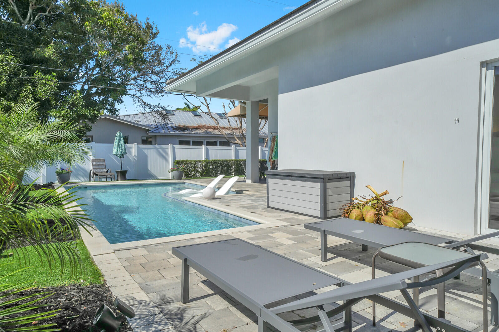 COVE 3RD SEC - Residential