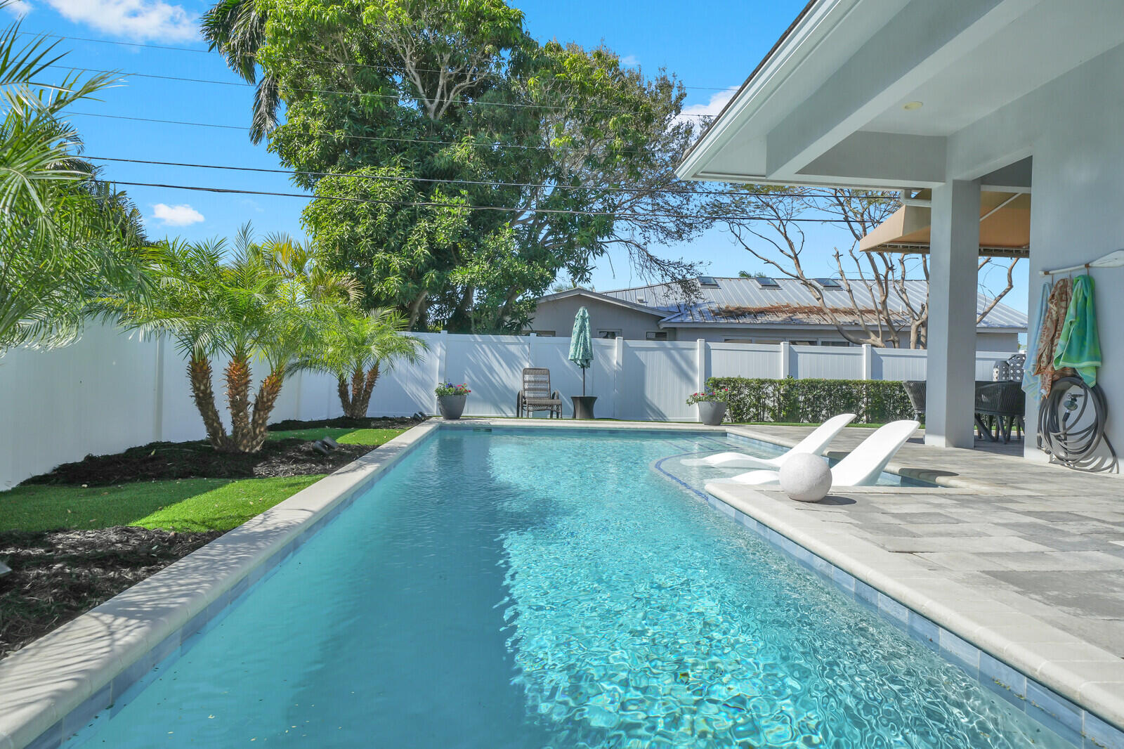 COVE 3RD SEC - Residential