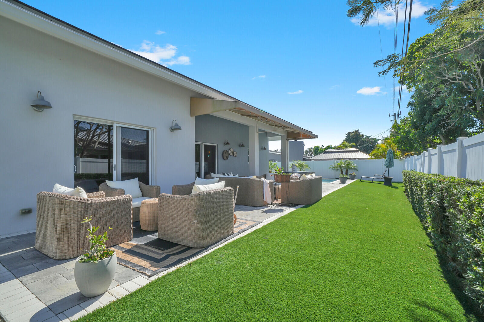 COVE 3RD SEC - Residential