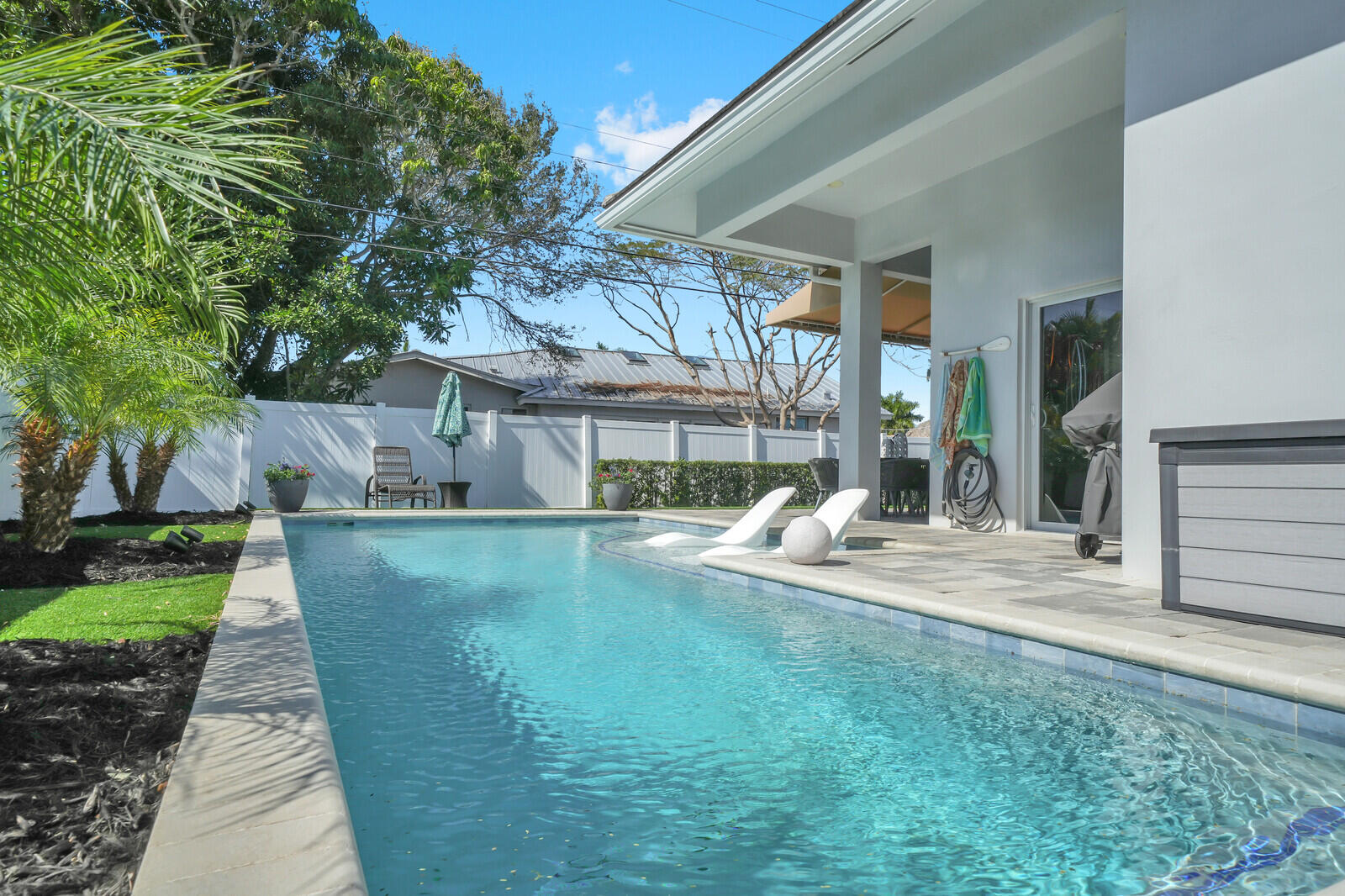 COVE 3RD SEC - Residential