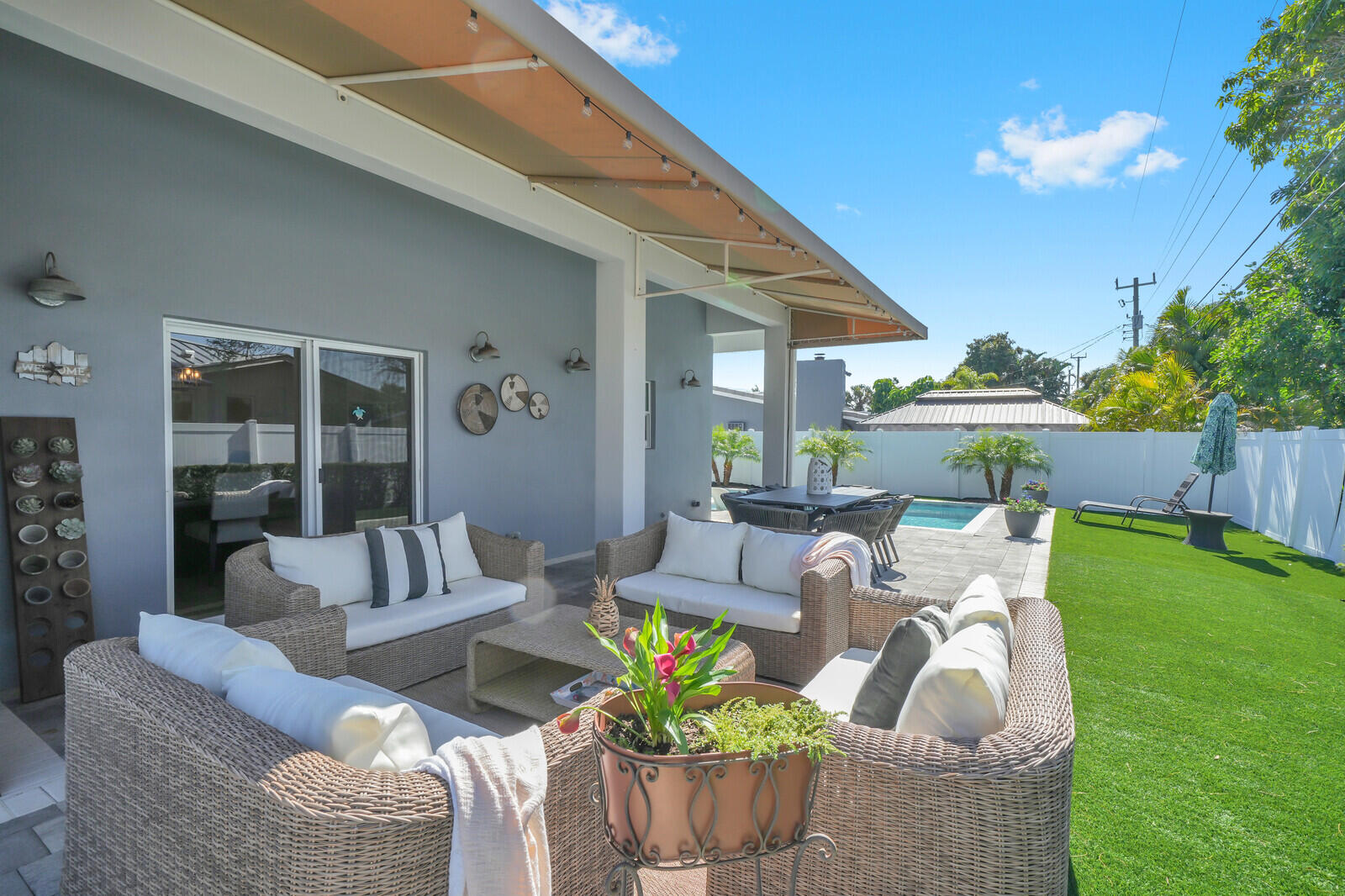 COVE 3RD SEC - Residential