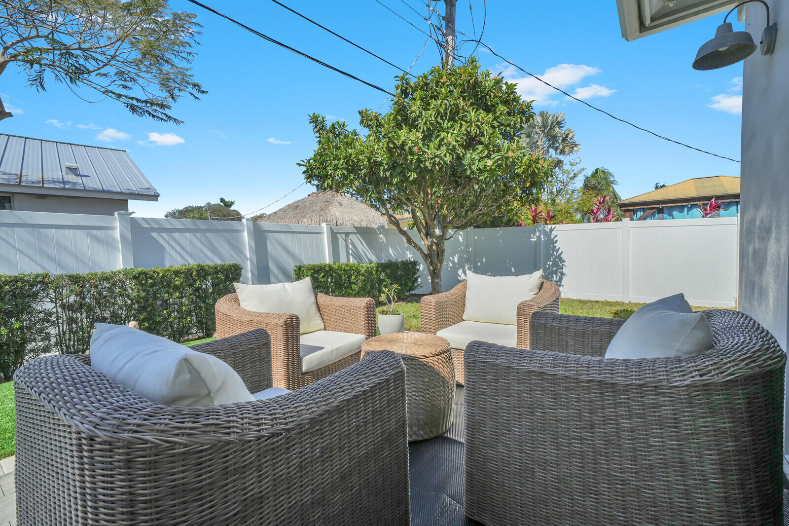 COVE 3RD SEC - Residential