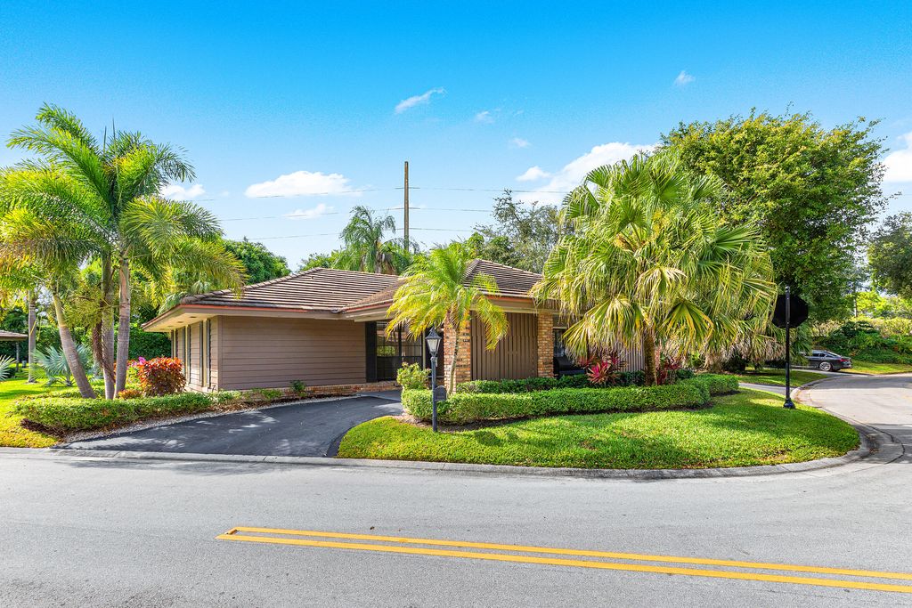 Photo of 609 Cypress Key Drive, Atlantis, FL 33462 (MLS # R11159094)