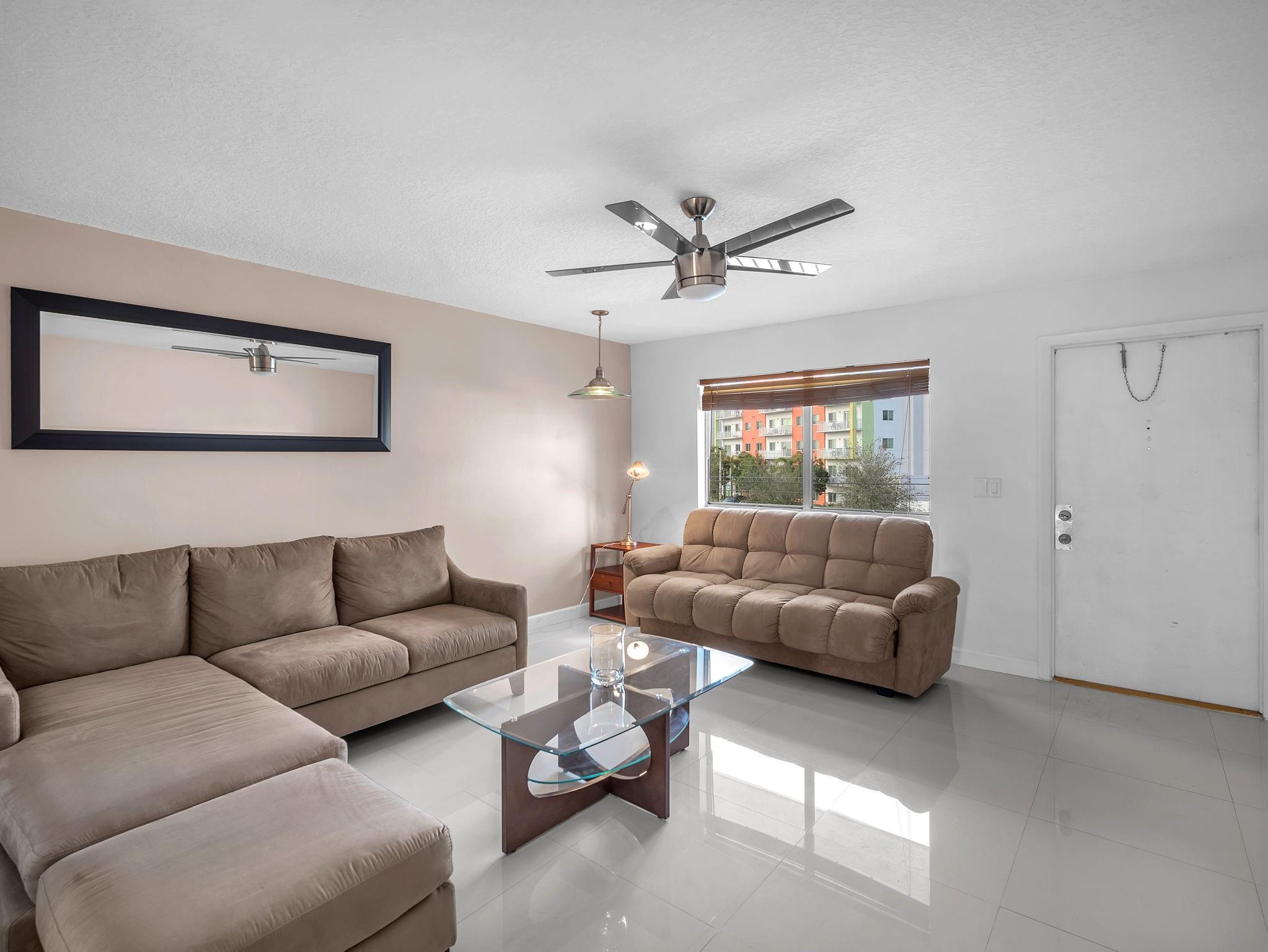 CLUB HOUSE COVE - Residential