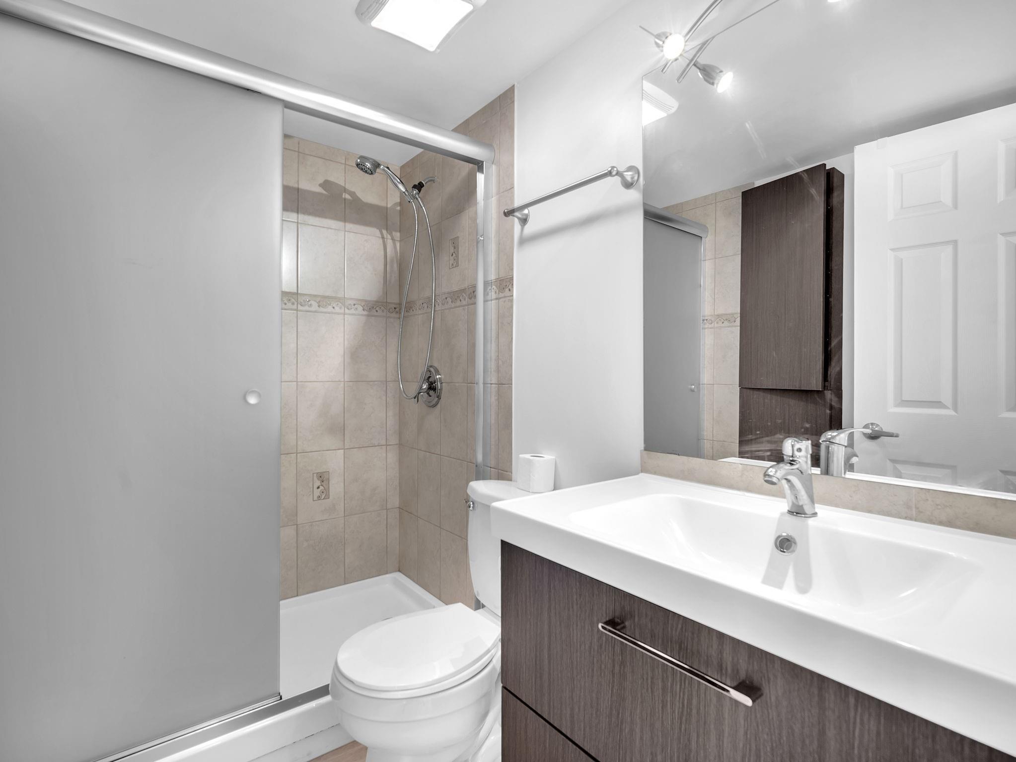 CLUB HOUSE COVE - Residential