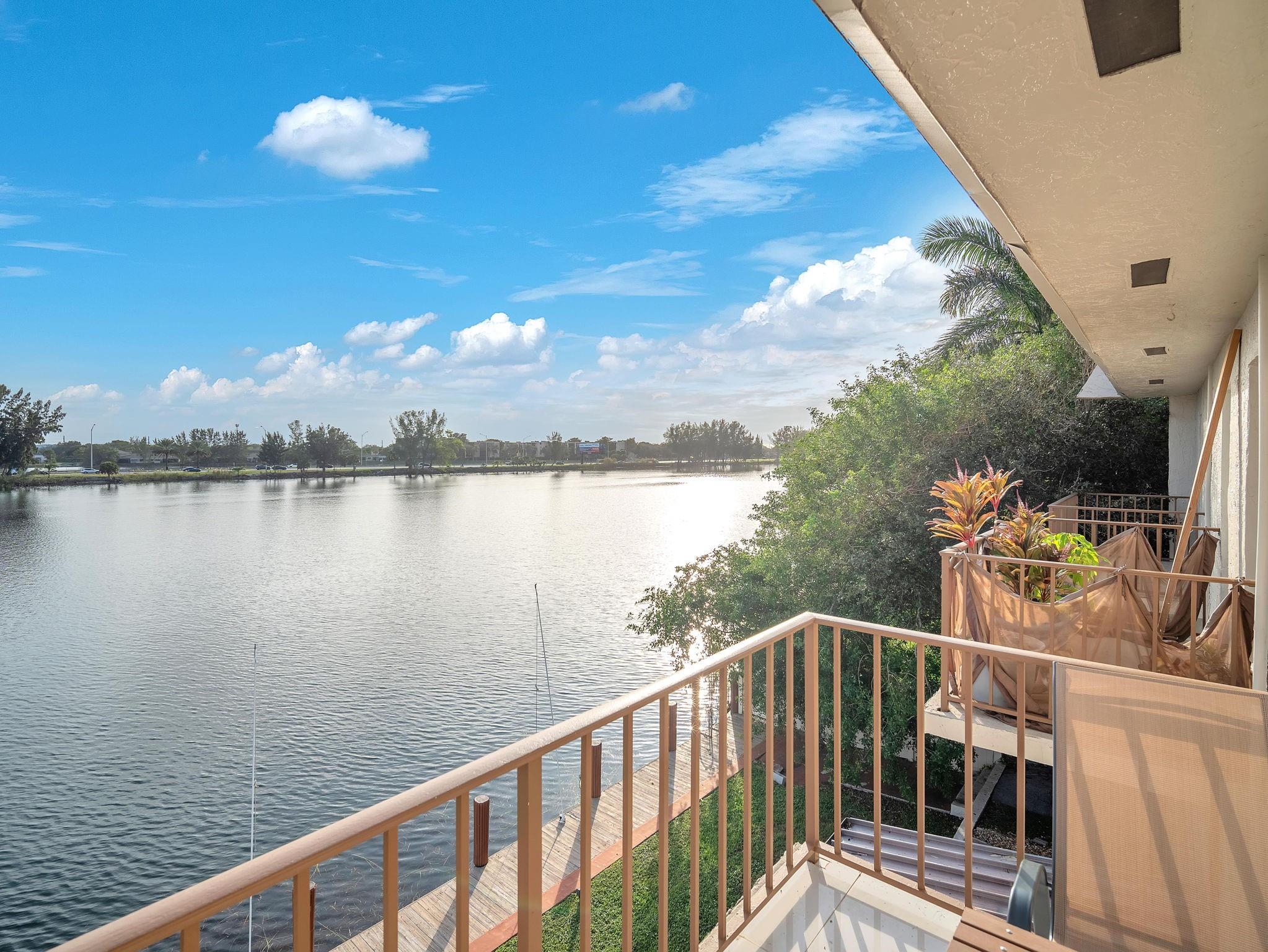 CLUB HOUSE COVE - Residential