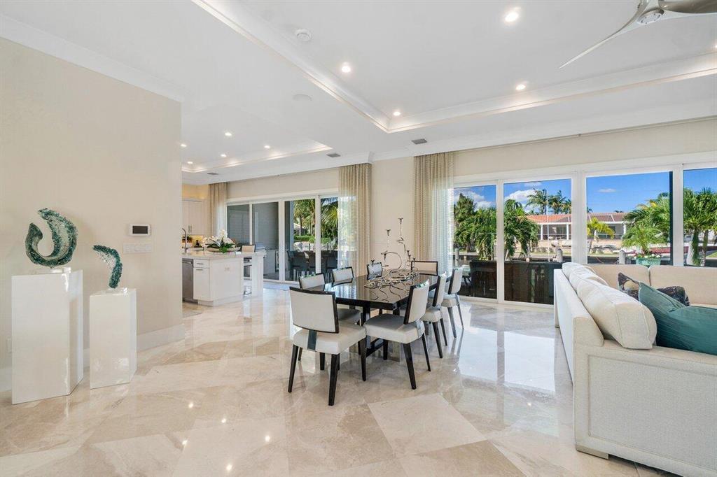 TROPIC ISLE - Residential