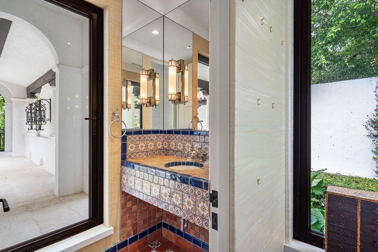 LAGOMAR PARK 2 - Residential Lease