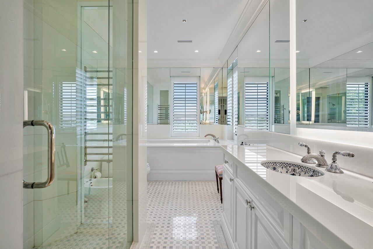 LAGOMAR PARK 2 - Residential Lease