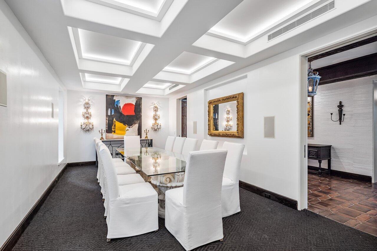 LAGOMAR PARK 2 - Residential Lease