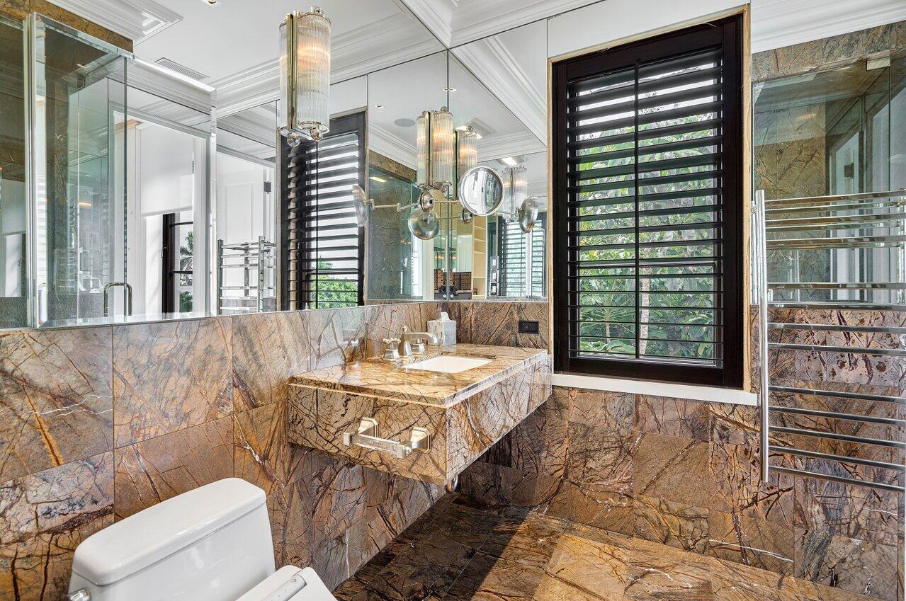 LAGOMAR PARK 2 - Residential Lease