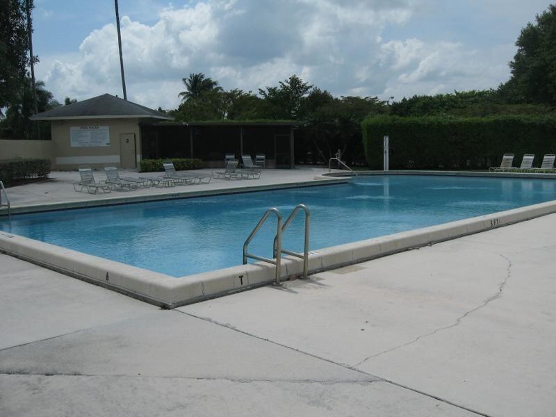 WATERCHASE WEST PL 1 - Residential Lease