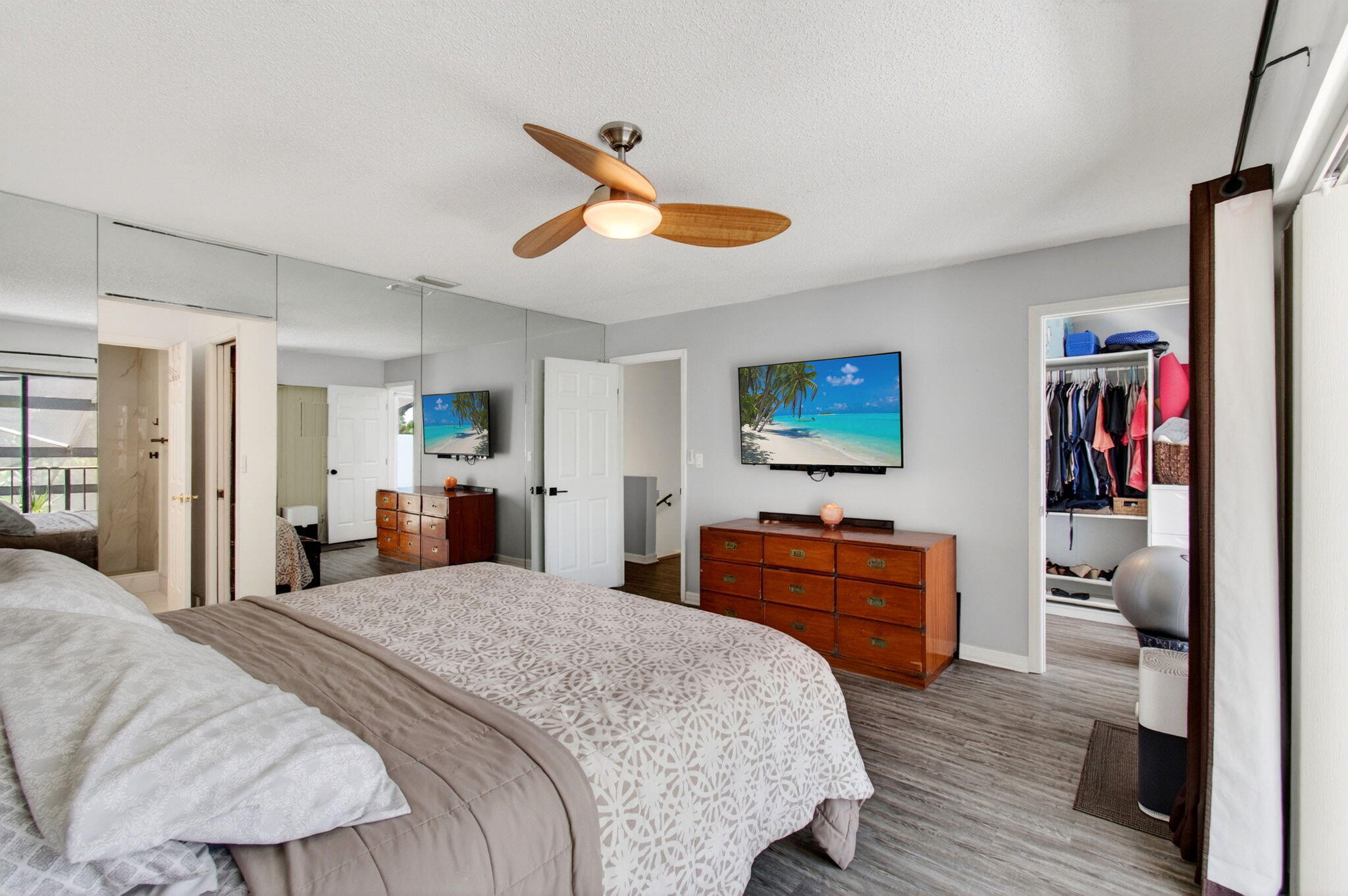 CYPRESS POINT - Residential