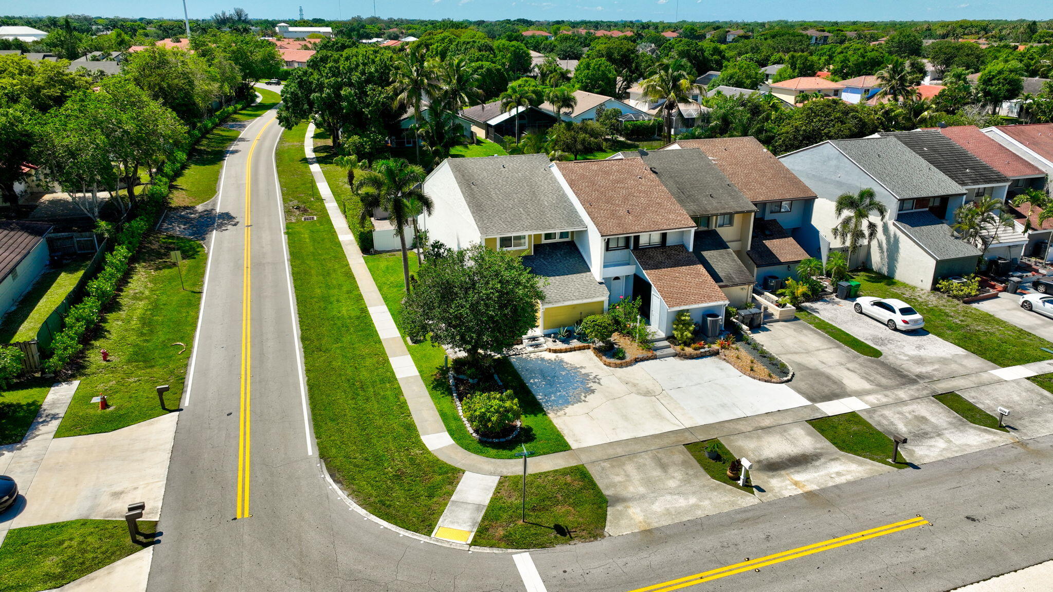 CYPRESS POINT - Residential